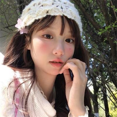 春光乍现 海报